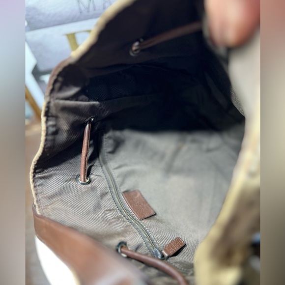 Gucci GG Monogram Canvas Drawstring Shoulder Bag EUC - Picture 9 of 13